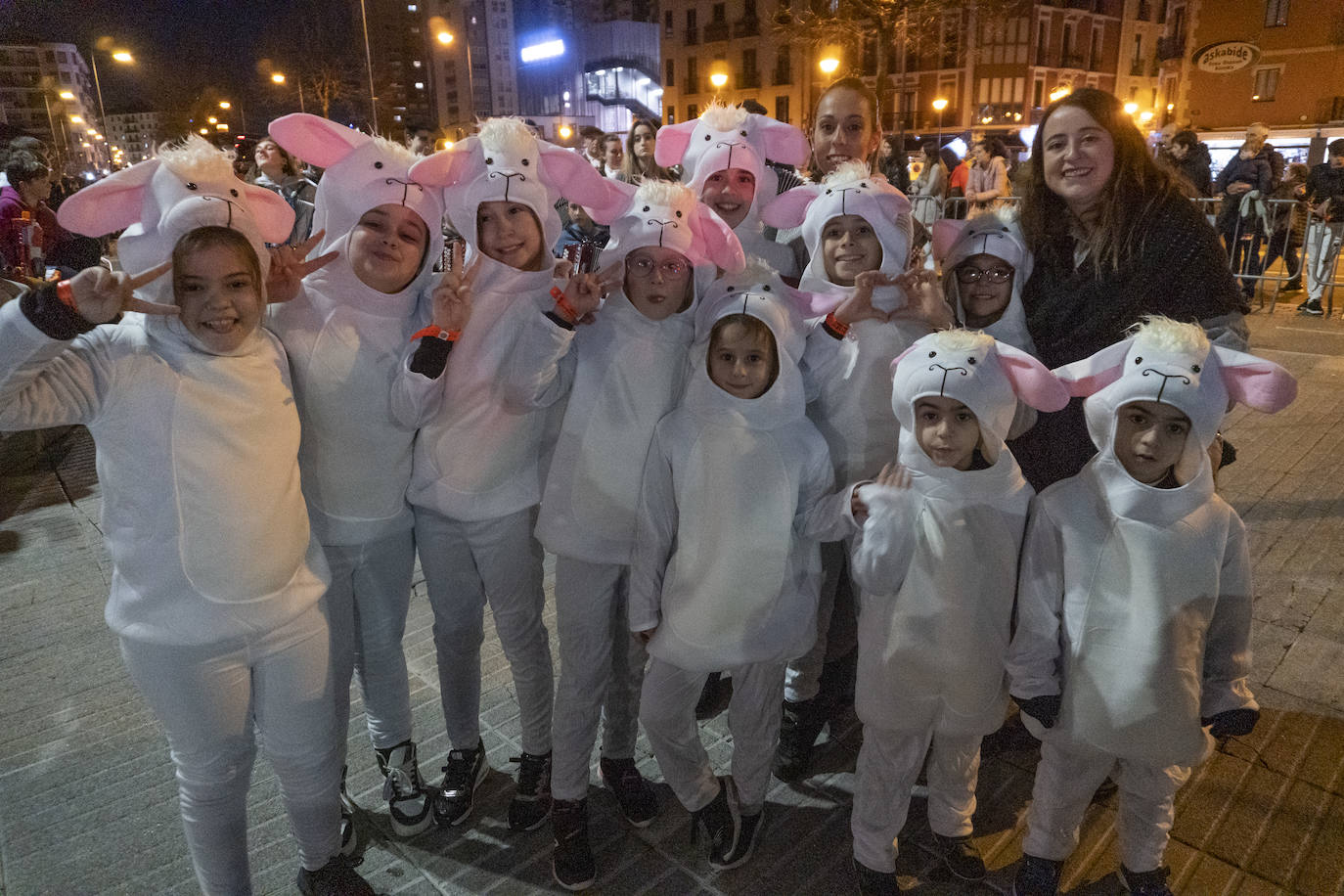 Fotos: Los Reyes Magos llegan de magia Errenteria