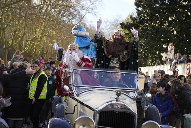 Fotos: Los Reyes reparten ilusión por Donostia