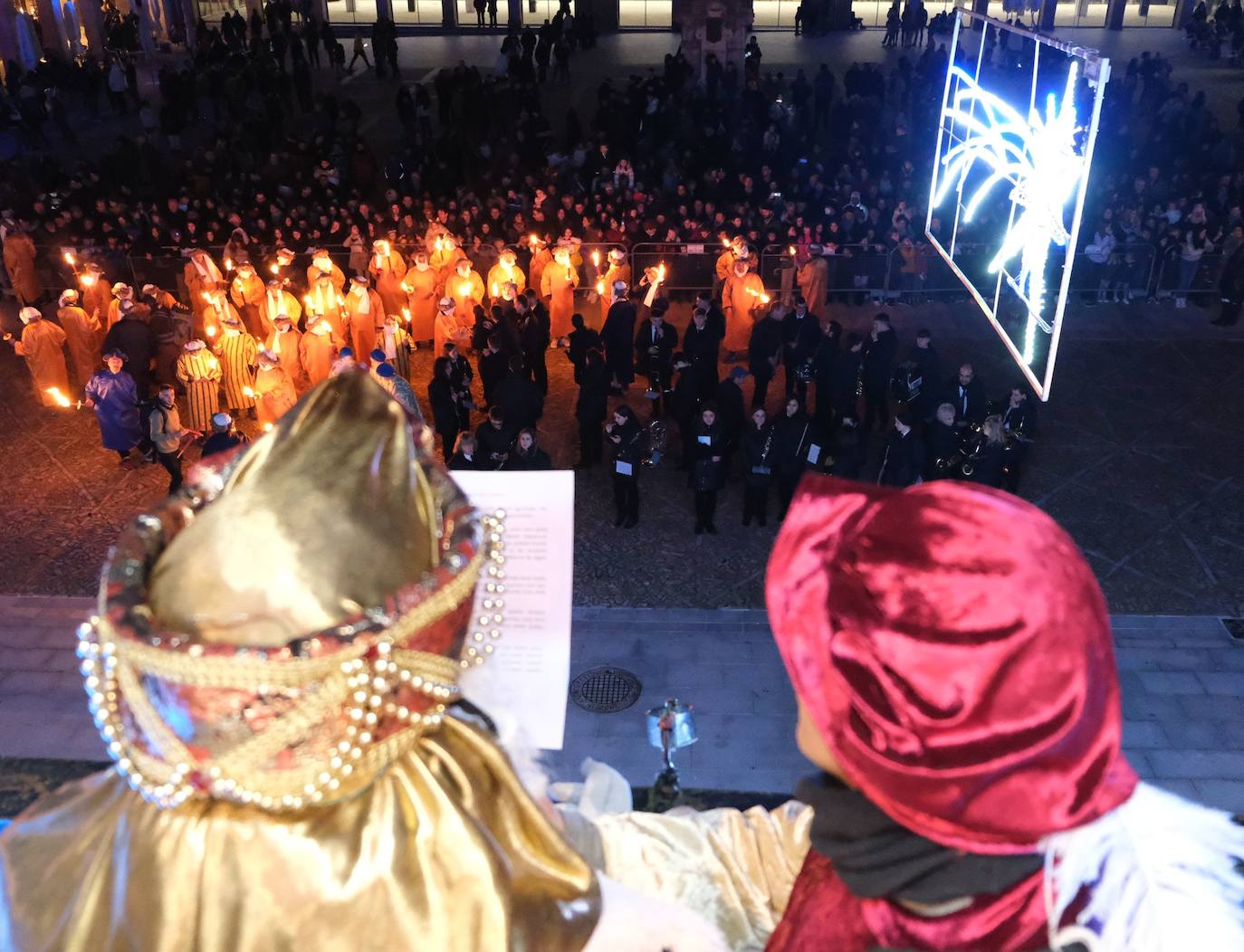 Fotos: Los Reyes reparten ilusión en Alto Urola