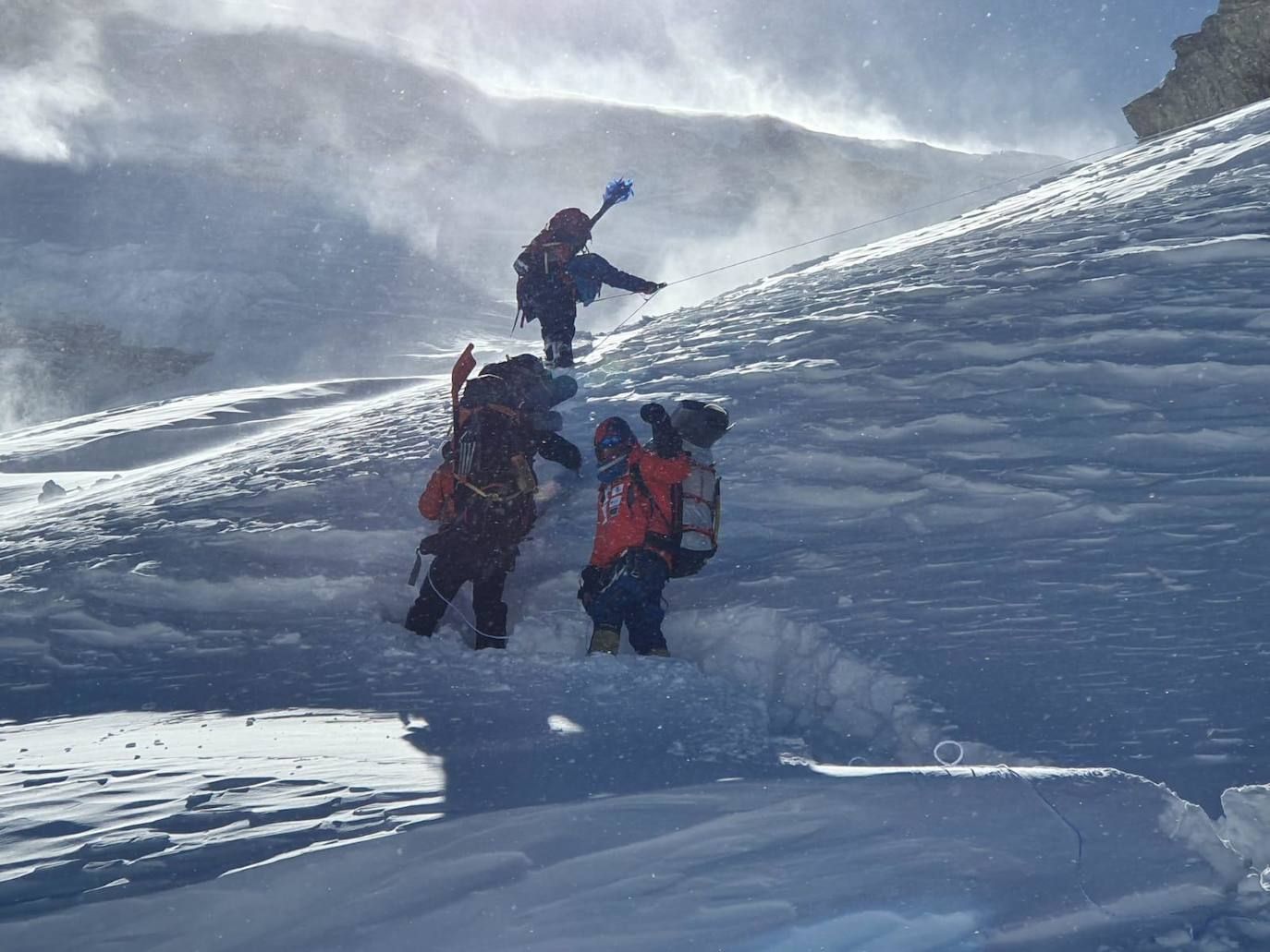 Fotos: La ascensión de Txikon al Manaslu, en imágenes