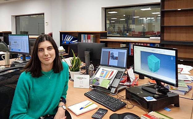 Naroa Alcántara trabaja en el cálculo mecánico de generadores síncronos Indar.