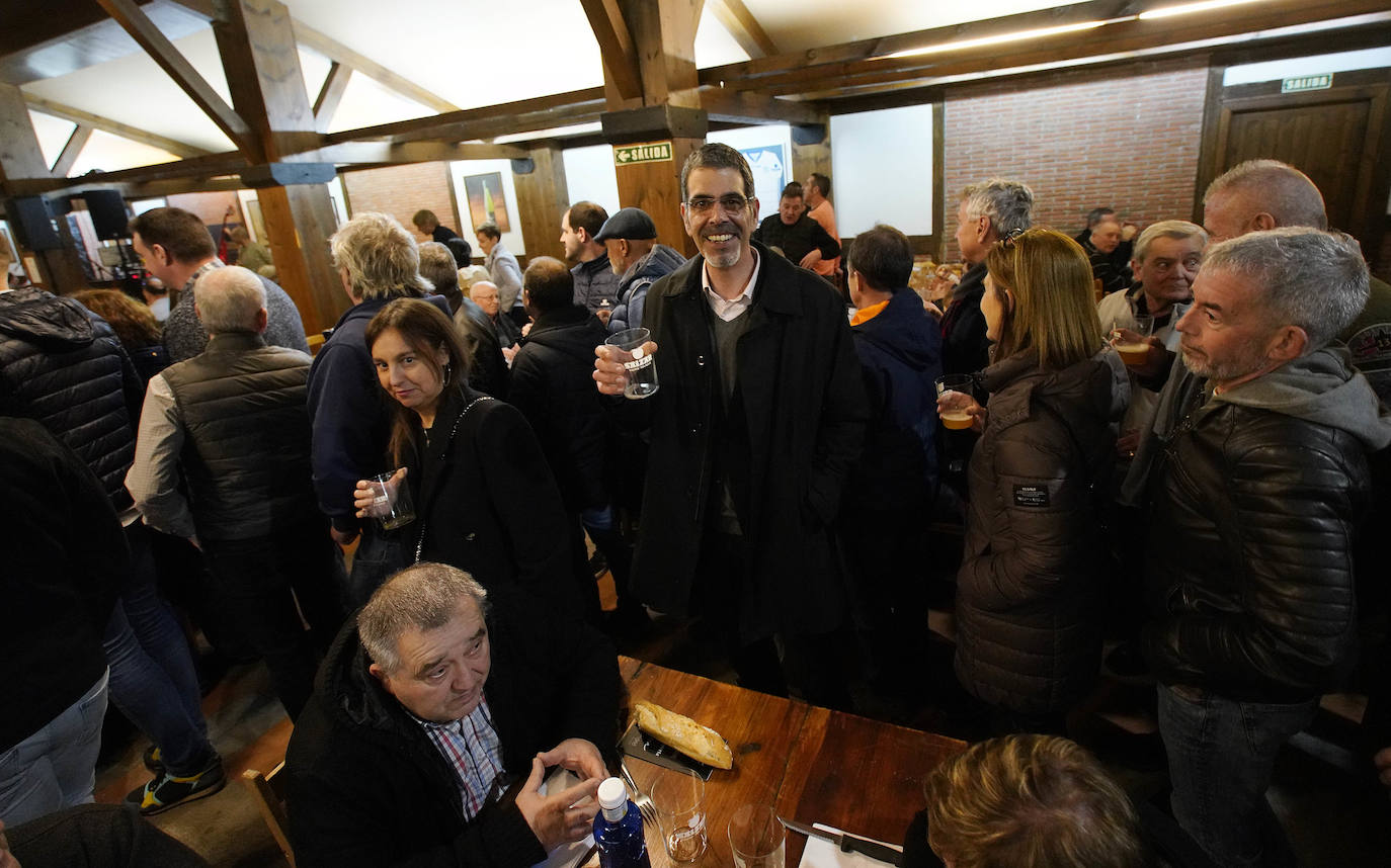 Fotos: La sidrería Saizar da la bienvenida a la nueva temporada