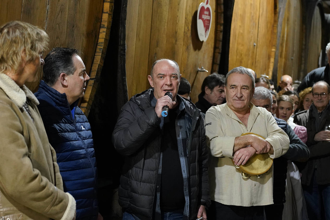 Fotos: La sidrería Saizar da la bienvenida a la nueva temporada