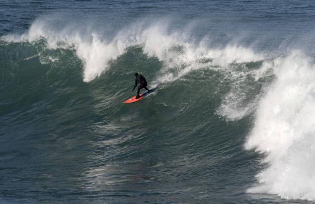 Fotos: Las espectaculares olas de Zumaia en imágenes
