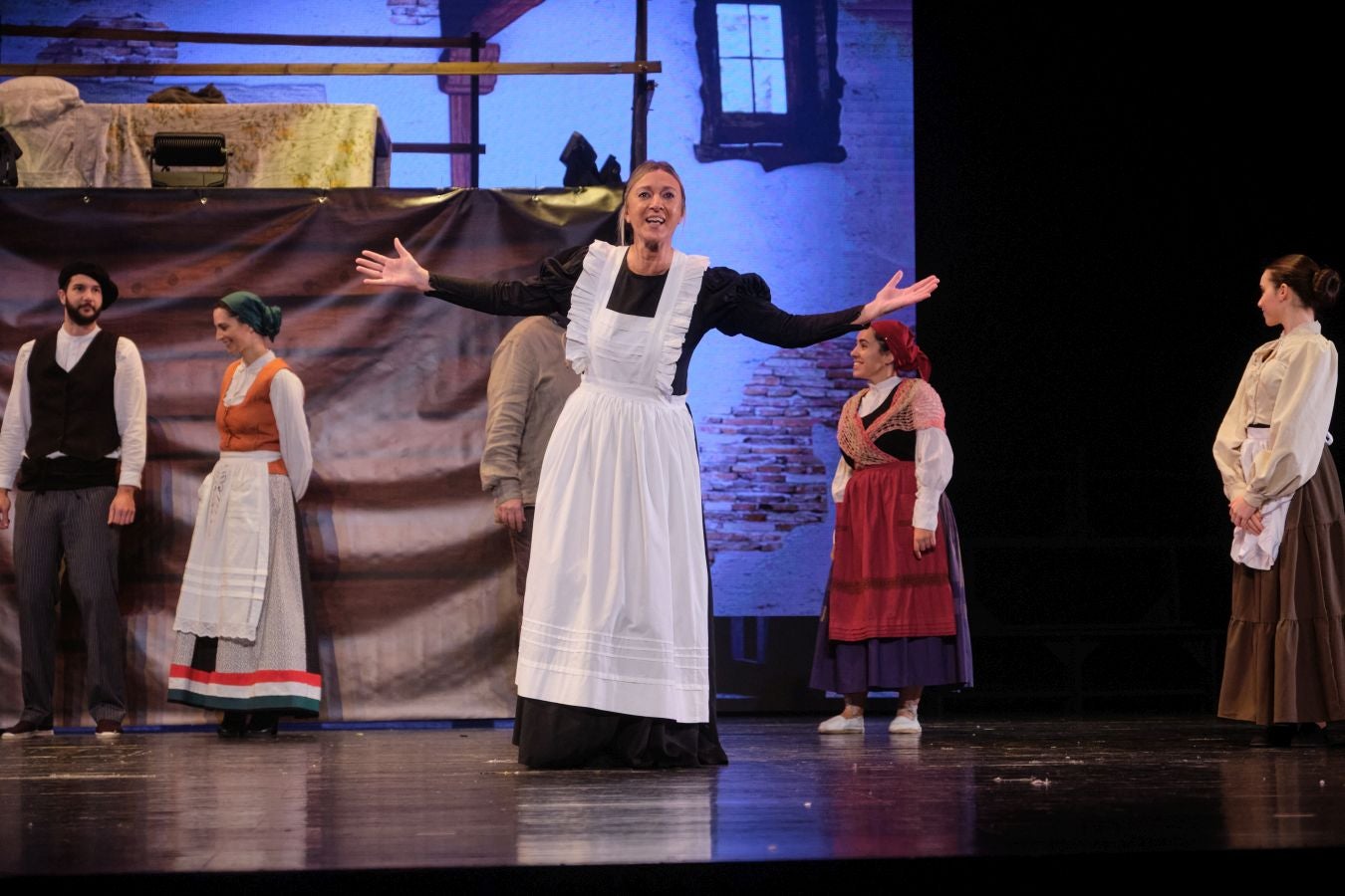 Fotos: El Victoria Eugenia vibró con el estreno del musical &#039;Bretxa 1813&#039;