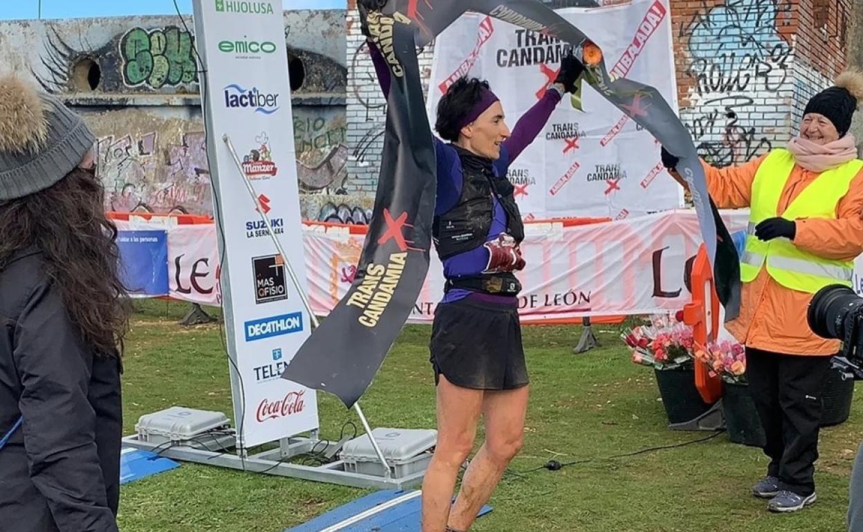 Oihana Kortazar, feliz tras ganar.