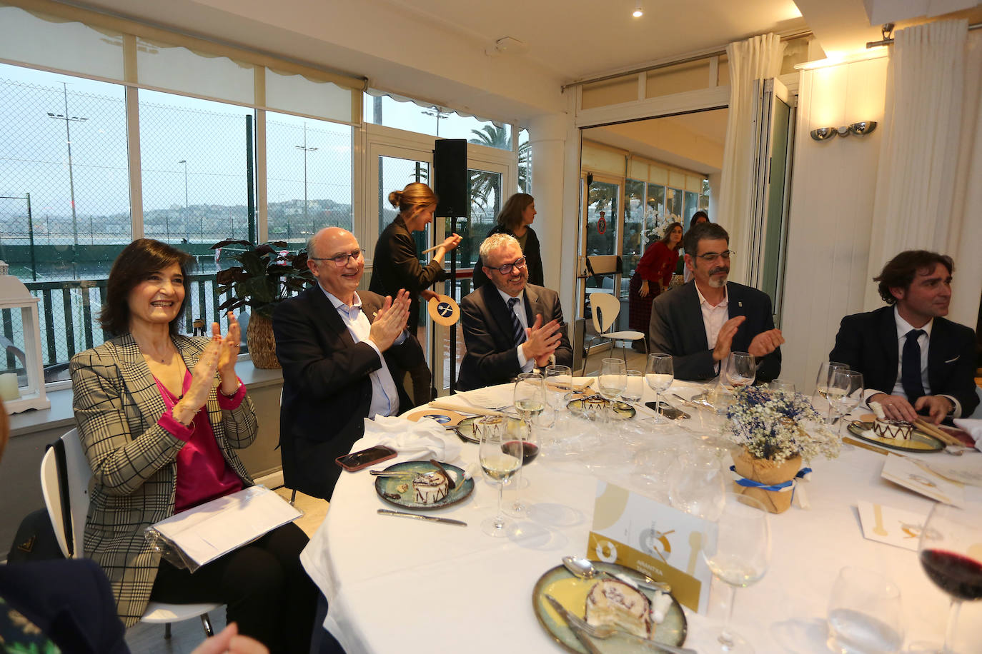 DV rindió homenaje a los Tambores de Oro de Donostia.