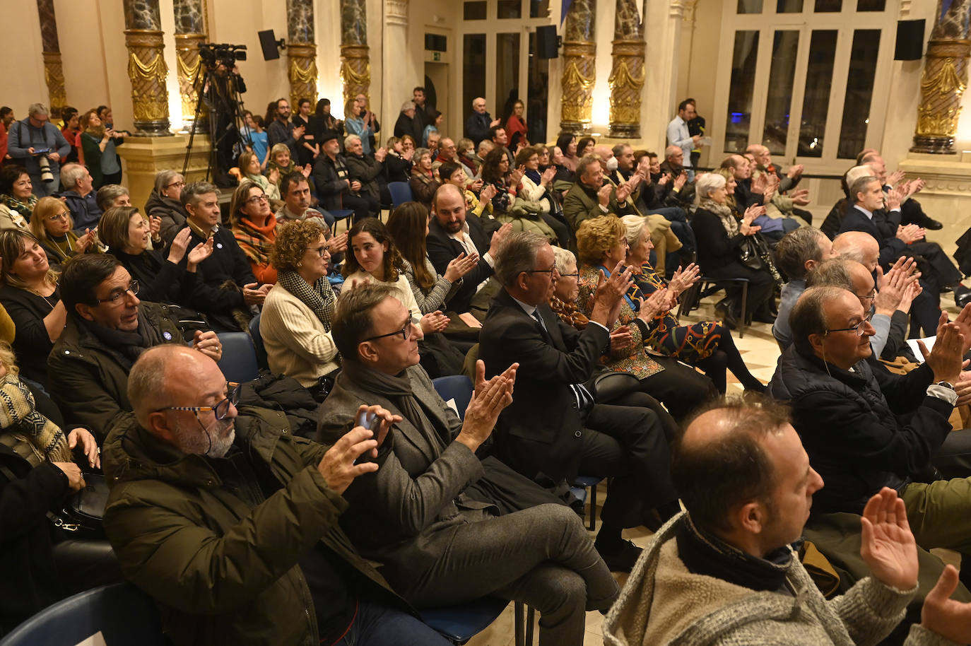 Fotos: Donostia homenajea a los artífices de una ciudad mejor