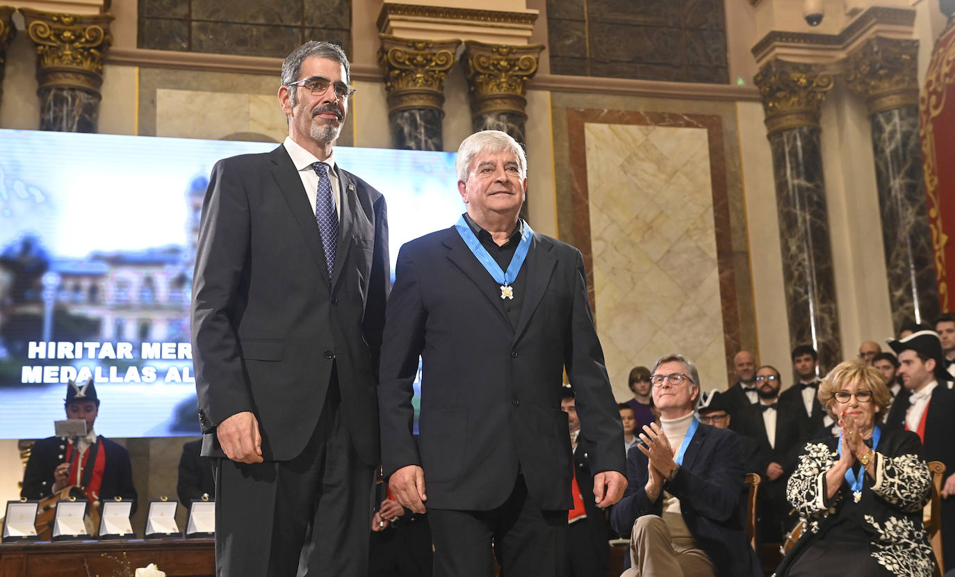 Fotos: Donostia homenajea a los artífices de una ciudad mejor