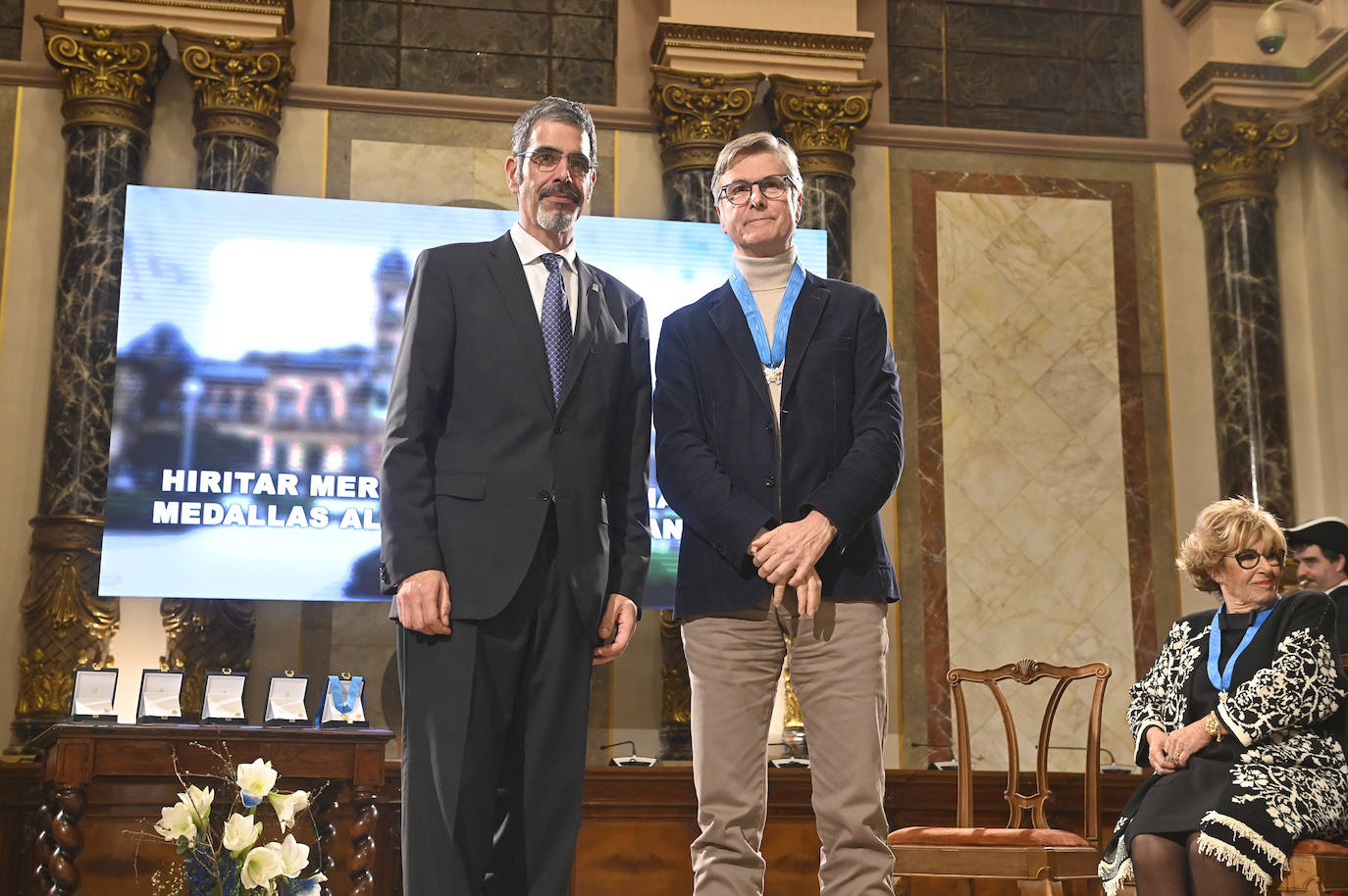 Fotos: Donostia homenajea a los artífices de una ciudad mejor