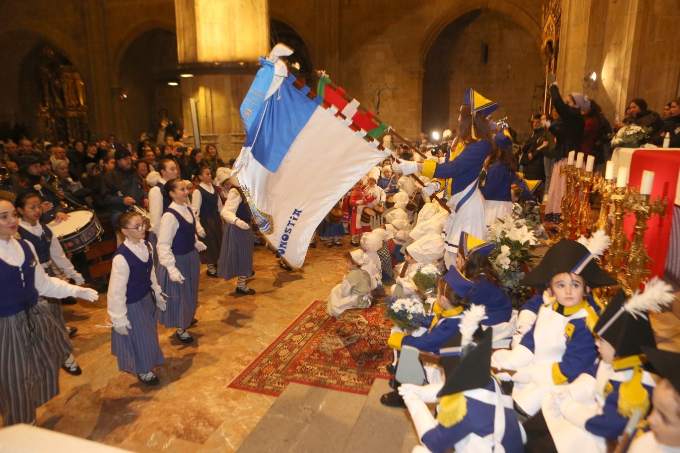 Fotos: Los más txikis calientan motores