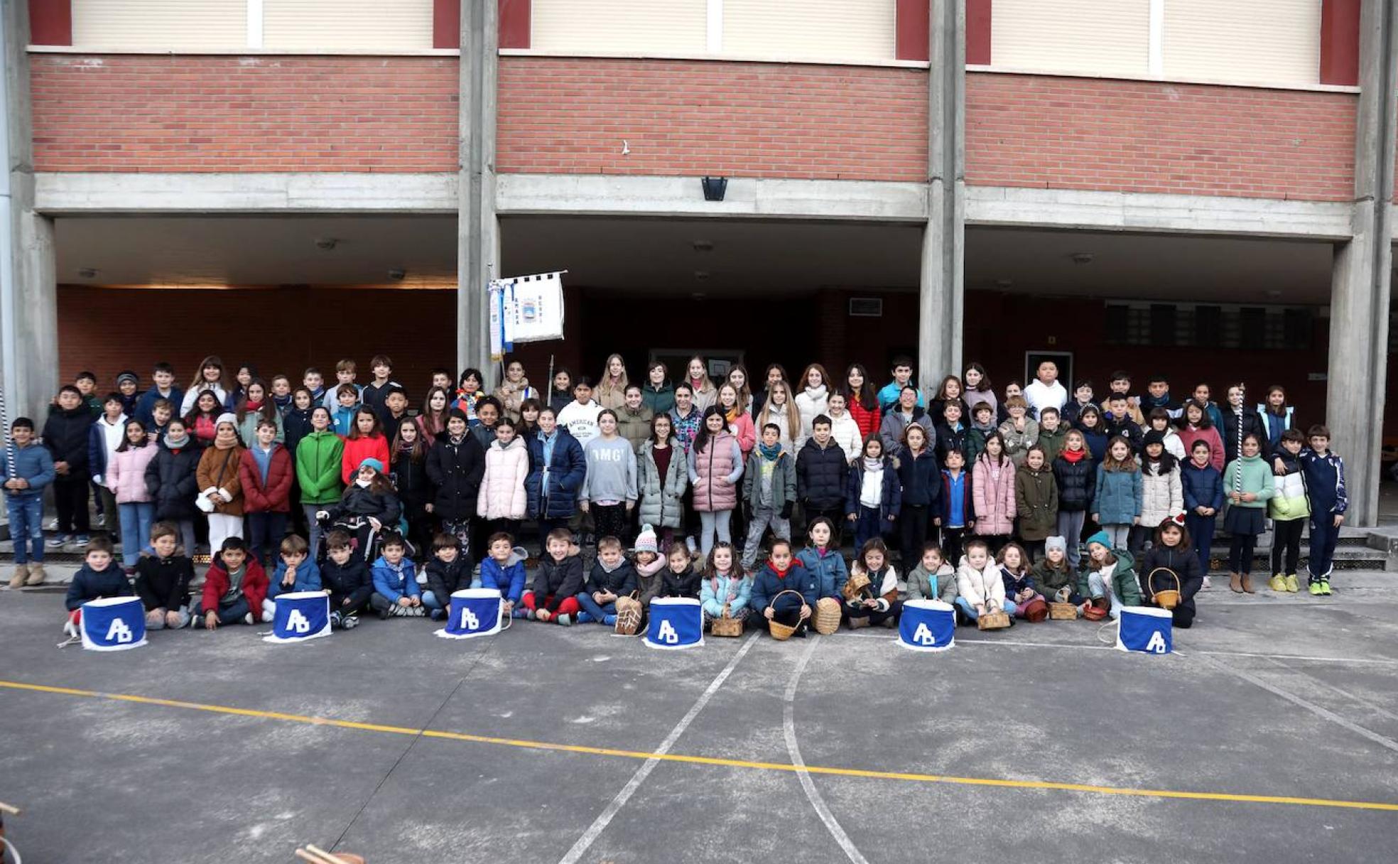 Amara Berri Ferrerías. Tamborrada infantil 2023. 