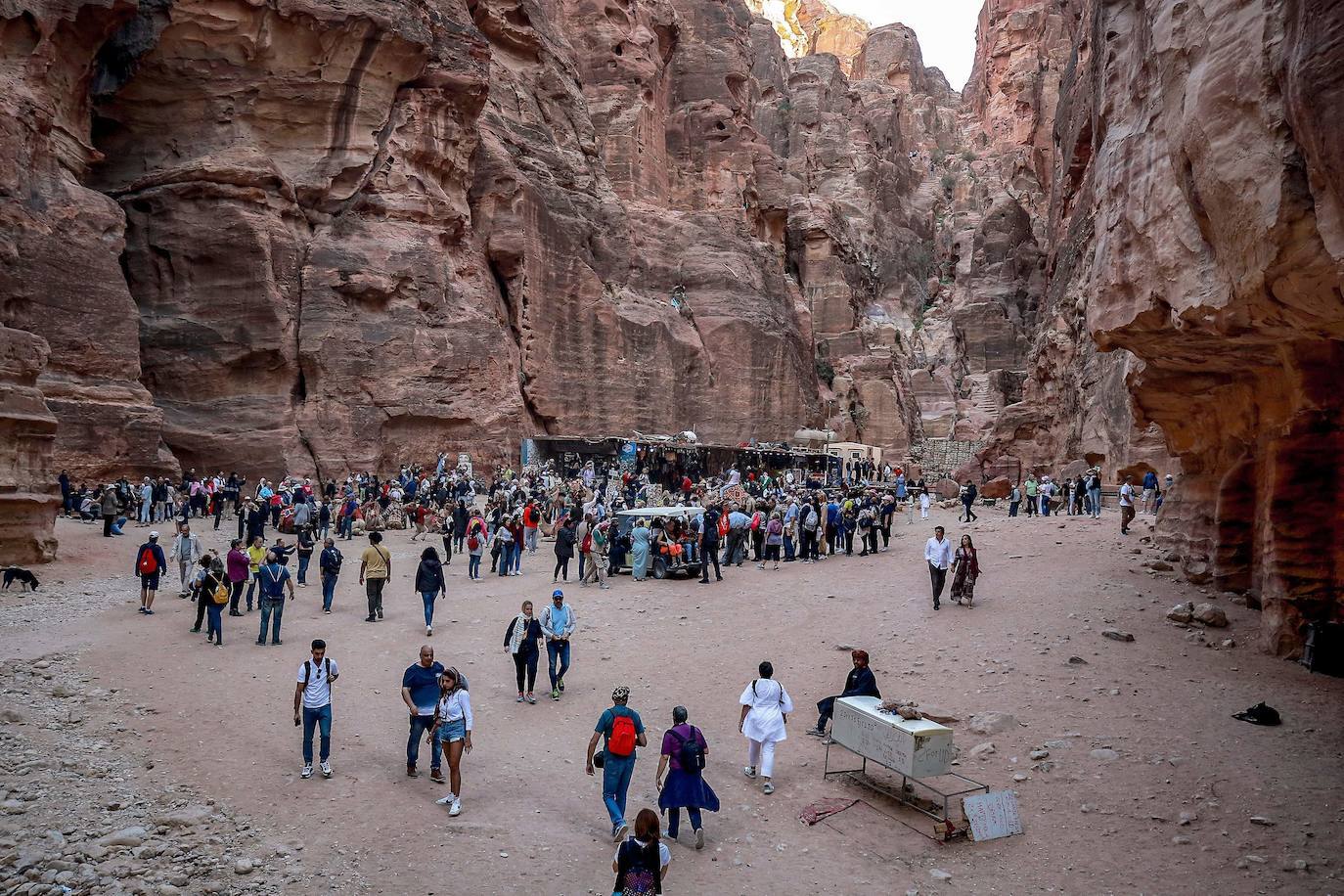 Fotos: Invasión en Petra: la &#039;Ciudad Rosa&#039; deja de ser la ciudad fantasma