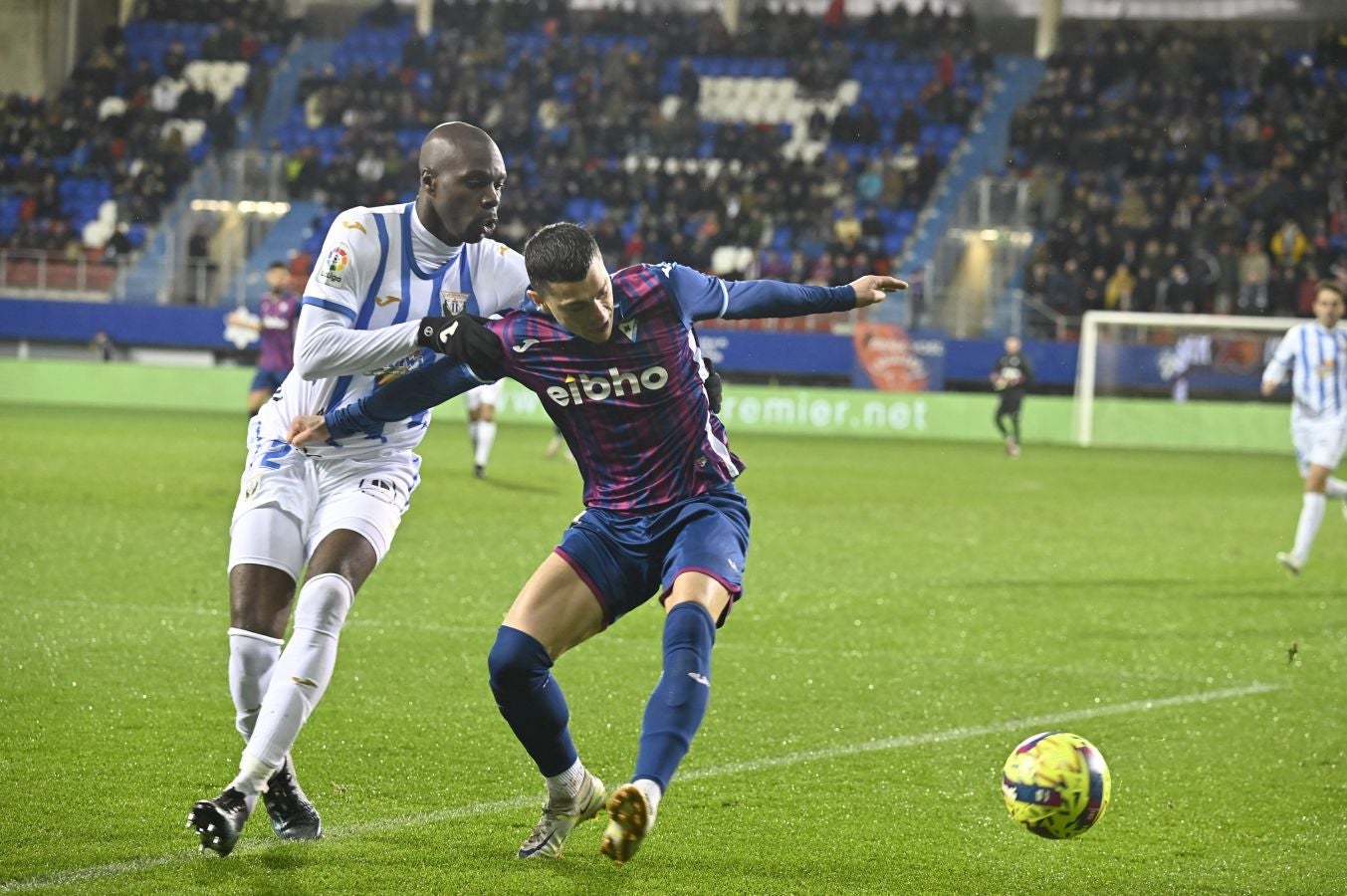 Fotos: El Eibar empata en casa ante el Leganés
