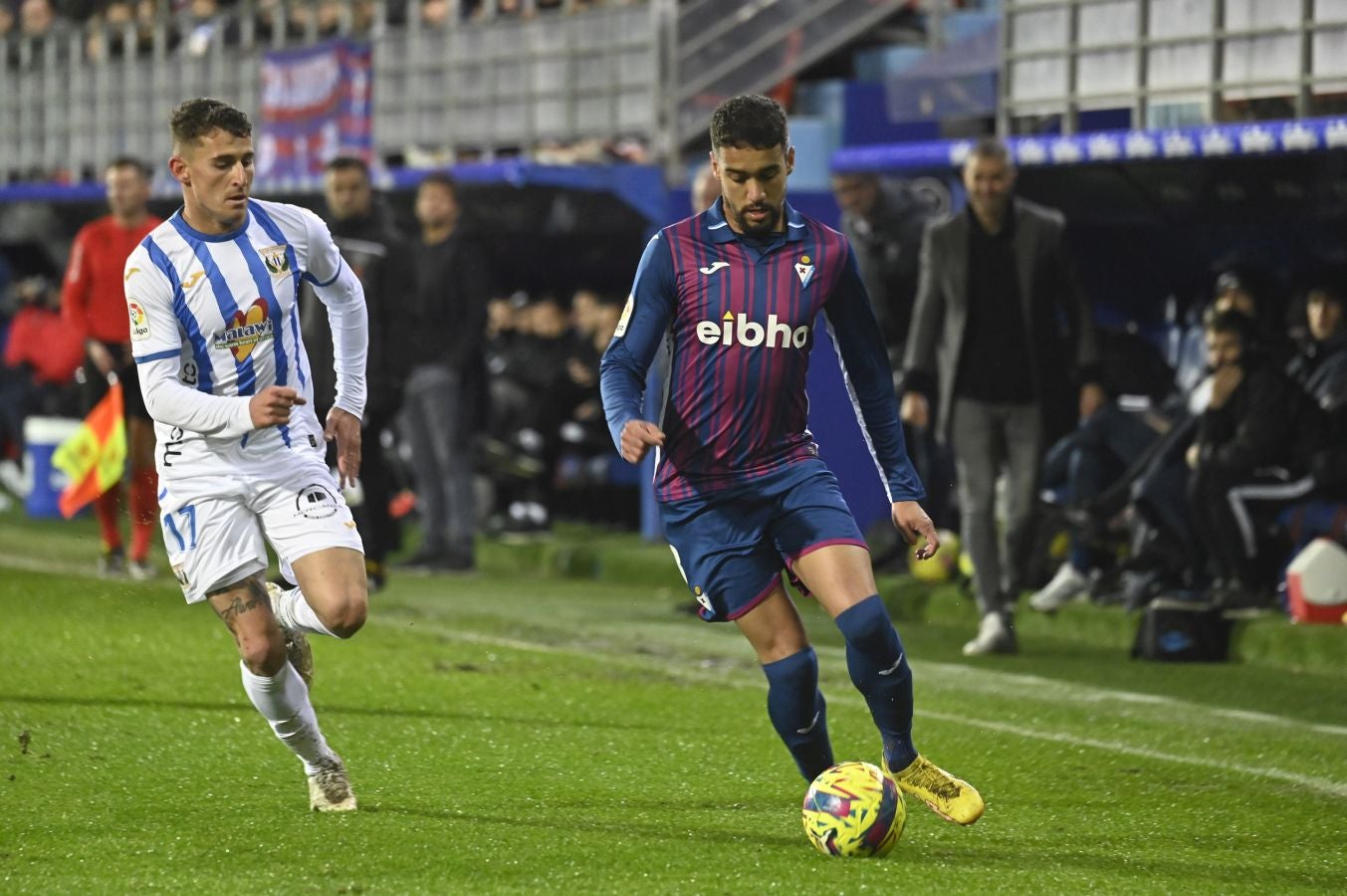 Fotos: El Eibar empata en casa ante el Leganés