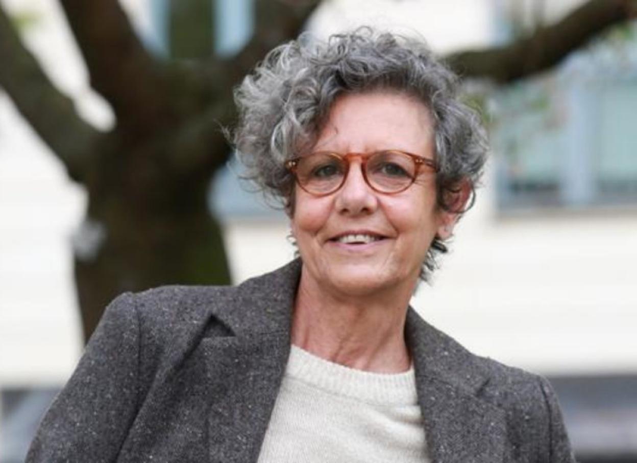 La escritora, guionista y fotógrafa feminista madrileña afincada en Donostia Isabel Alba. 