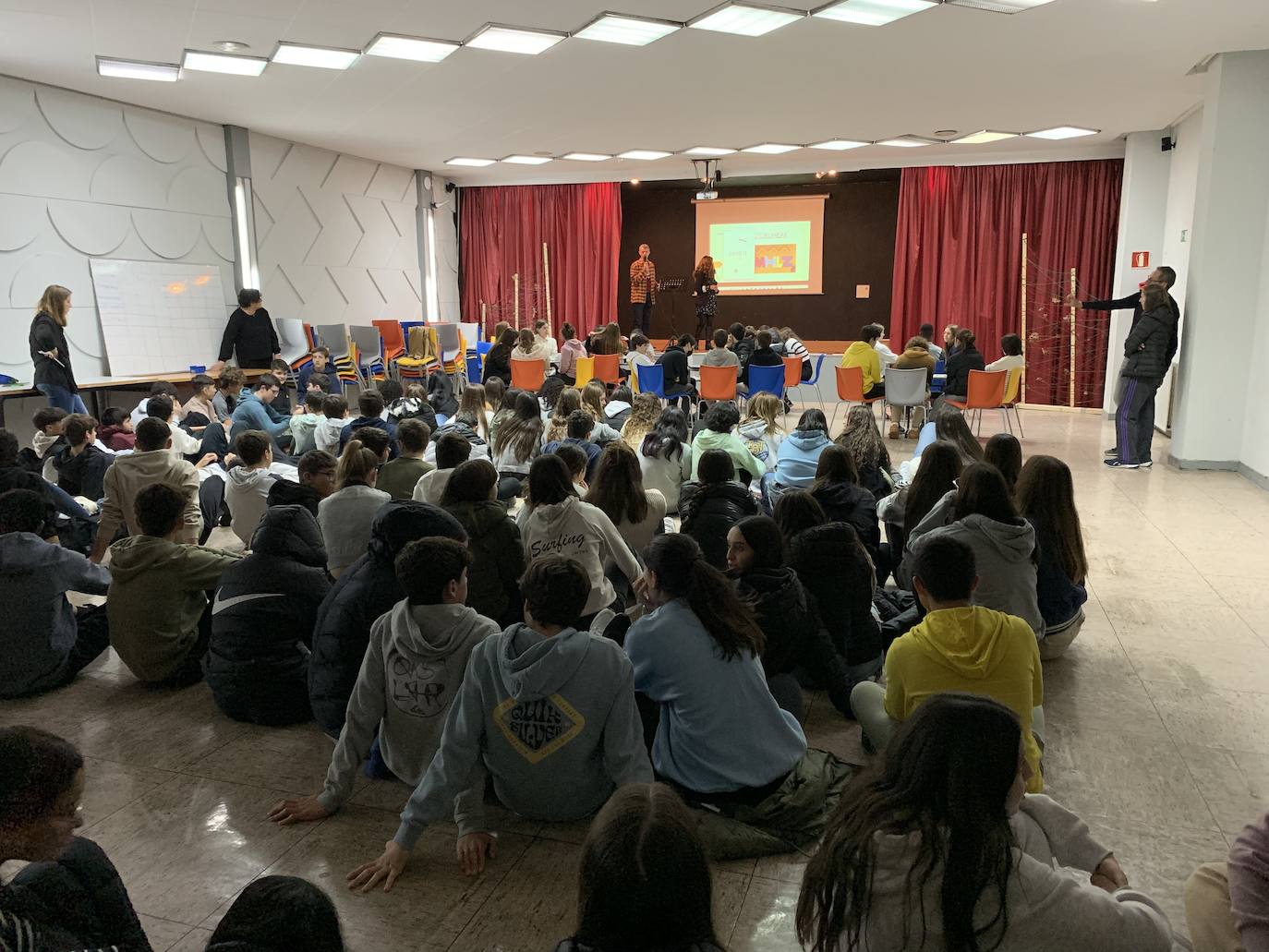 Fotos: Ezagutu Tolosako Herrikideko ikasleak