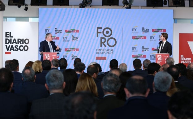 El XIV Foro Económico en DV Gunea ha reunido a decenas de personas en la sede de El Diario Vasco.
