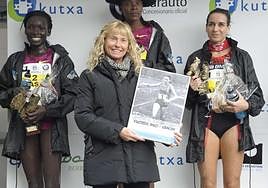 El Cross Internacional de San Sebastián homenajeó a Carmen Valero en 2015.
