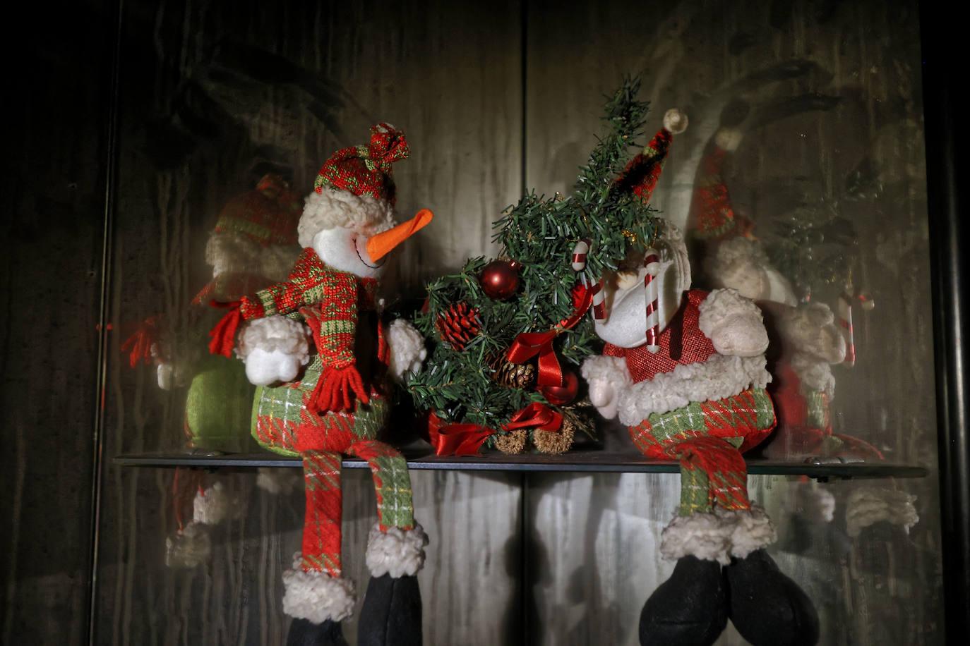 Fotos: La vivienda calcinada en Errenteria, desde dentro