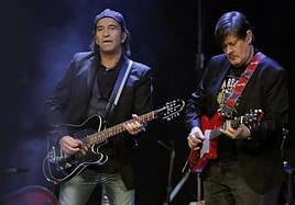 Álvaro Urquijo durante la última visita del grupo madrileño al Kursaal, en febrero de 2022.