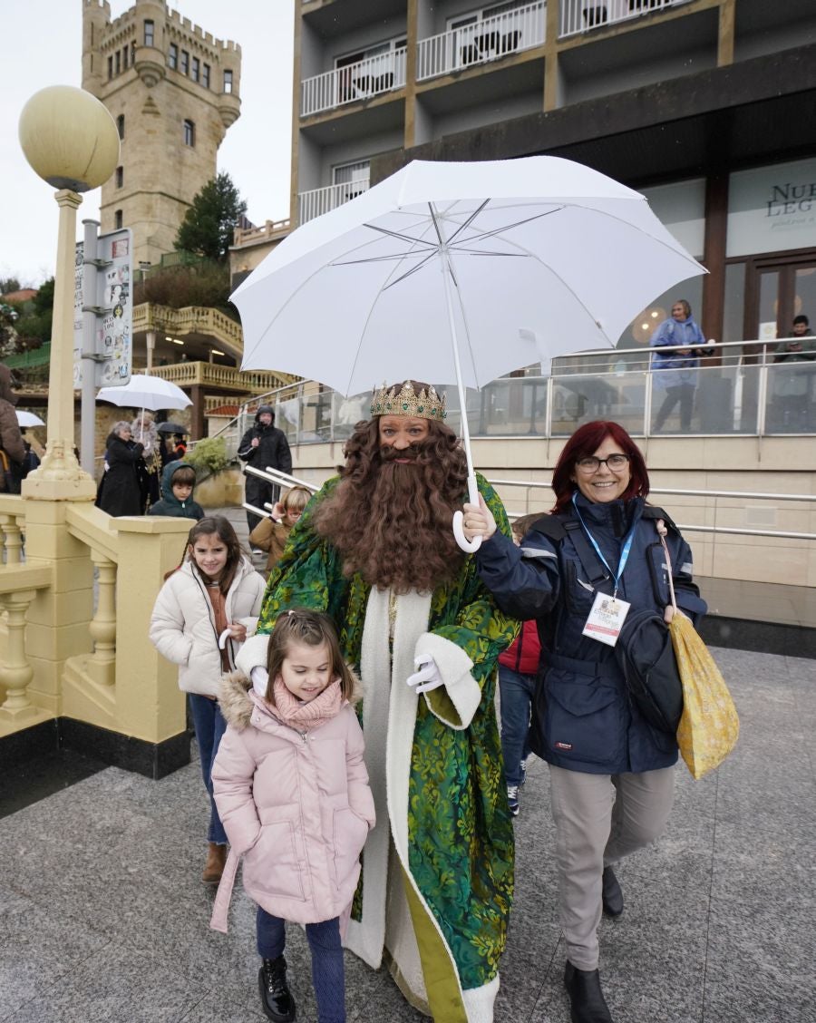 Los Reyes Magos reparten ilusión