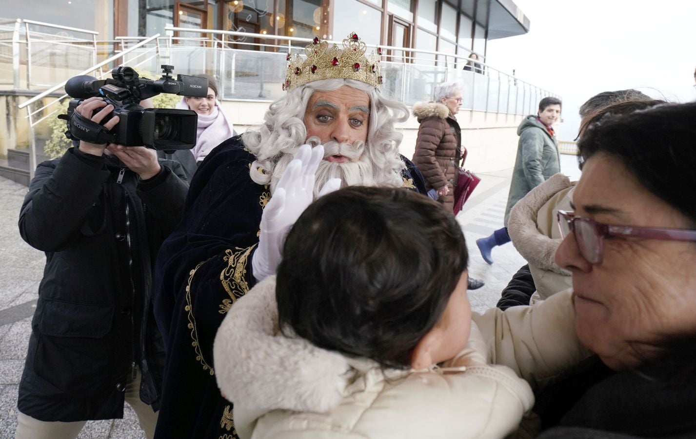 Los Reyes Magos reparten ilusión