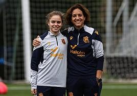 Cecilia Marcos y Natalia Arroyo, en Zubieta.