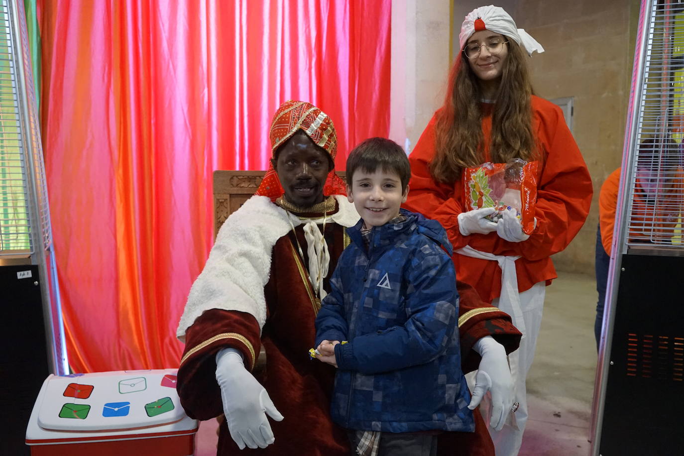 Los Reyes Magos ya se han reunido con cientos de beasaindarras