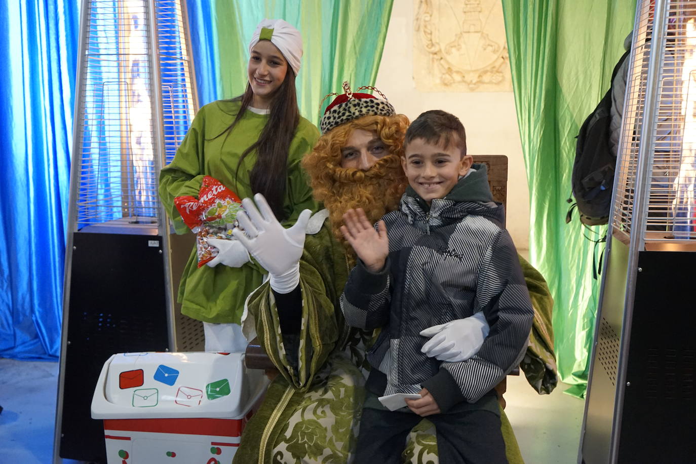 Los Reyes Magos ya se han reunido con cientos de beasaindarras