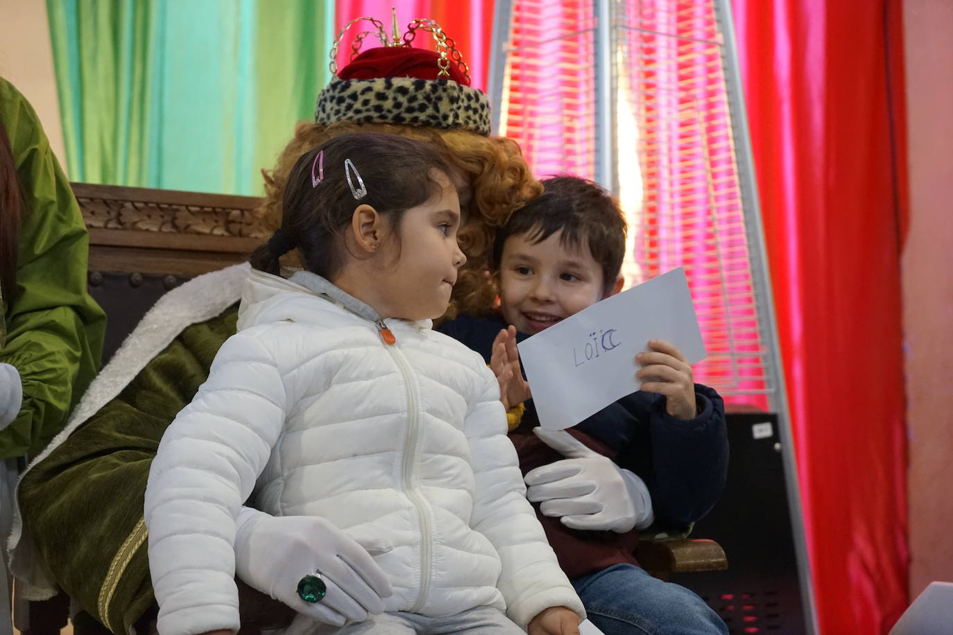 Los Reyes Magos ya se han reunido con cientos de beasaindarras