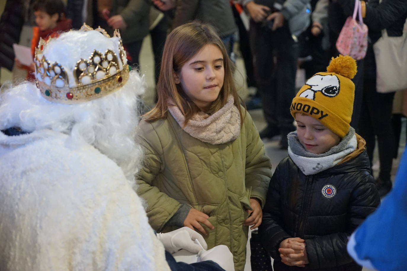 Los Reyes Magos ya se han reunido con cientos de beasaindarras