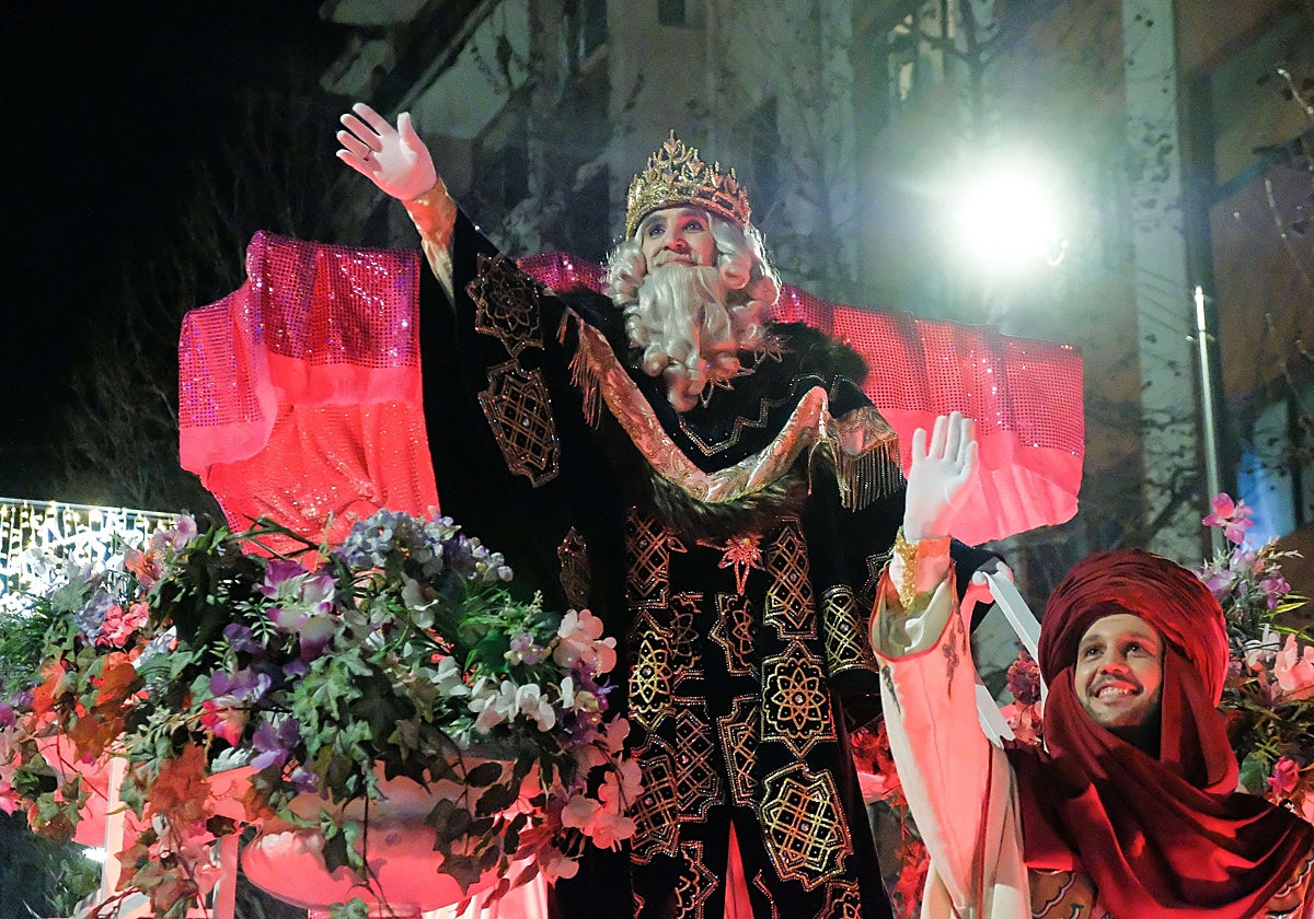 El Rey Melchor, en la cabalgata de Irun.