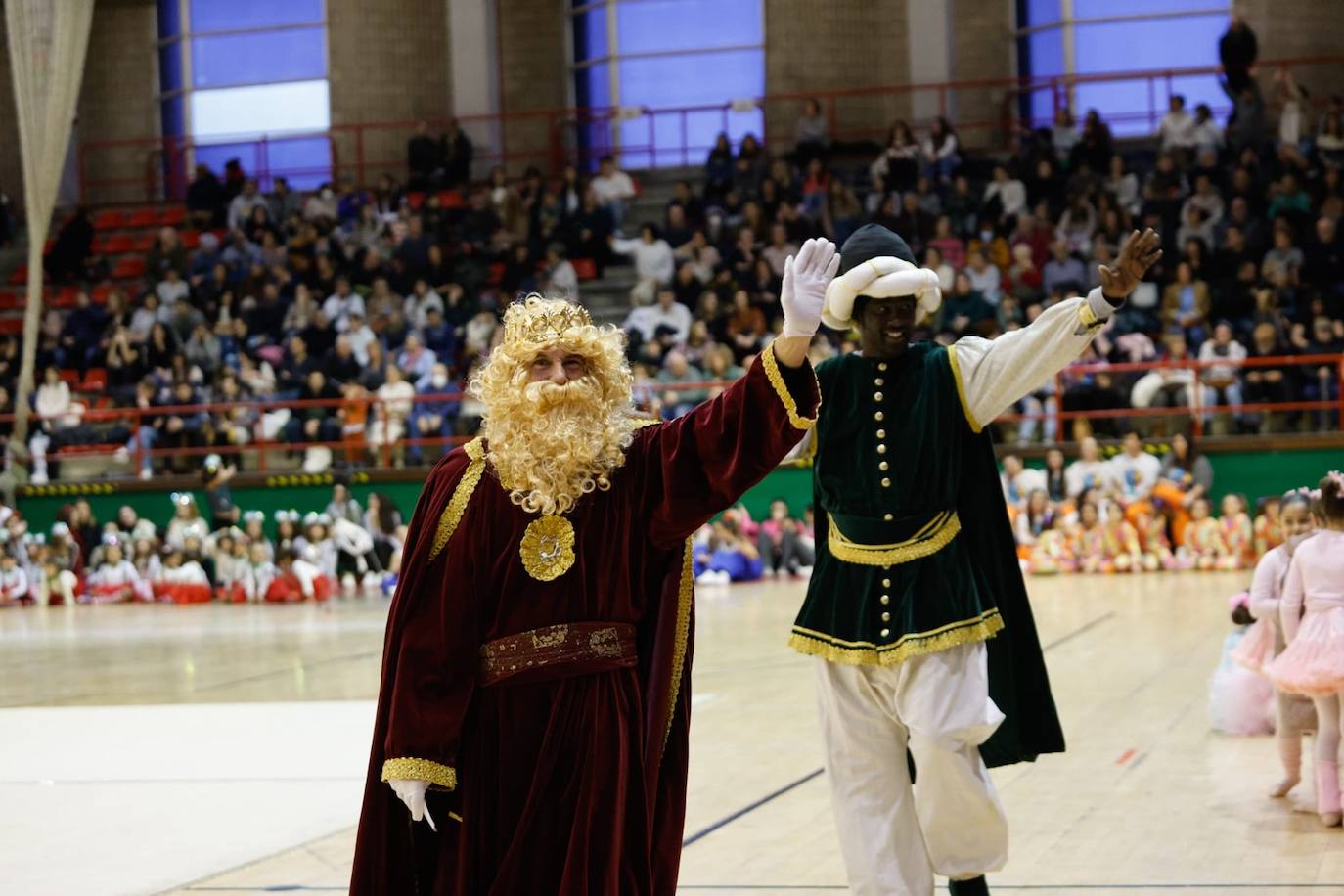 La lluvia obliga a suspender la cabalgata en Eibar