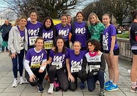 El grupo de mujeres corredoras, en la Alameda de Errenteria.