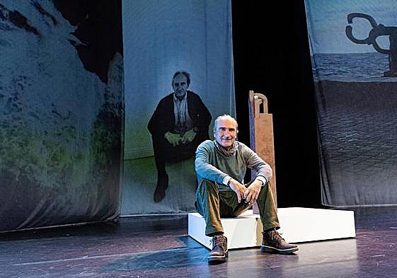 Luis Chillida, durante su comparecencia de este martes en el escenario del Victoria Eugenia.