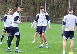 Martin Zubimendi y Arsen Zakharyan no se quieren perder el derbi