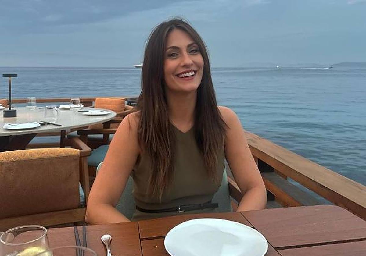 Nagore Aranburu, mujer de Xabi Alonso, en Bodrum.