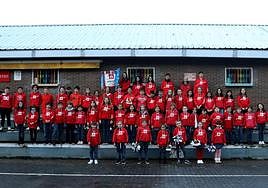 Los componentes de la tamborrada infantil 2024 de los Salesianos.