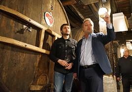 Paco Nadal y su '¡Viva la sidra!', protagonistas en la apertura del txotx de Goierri