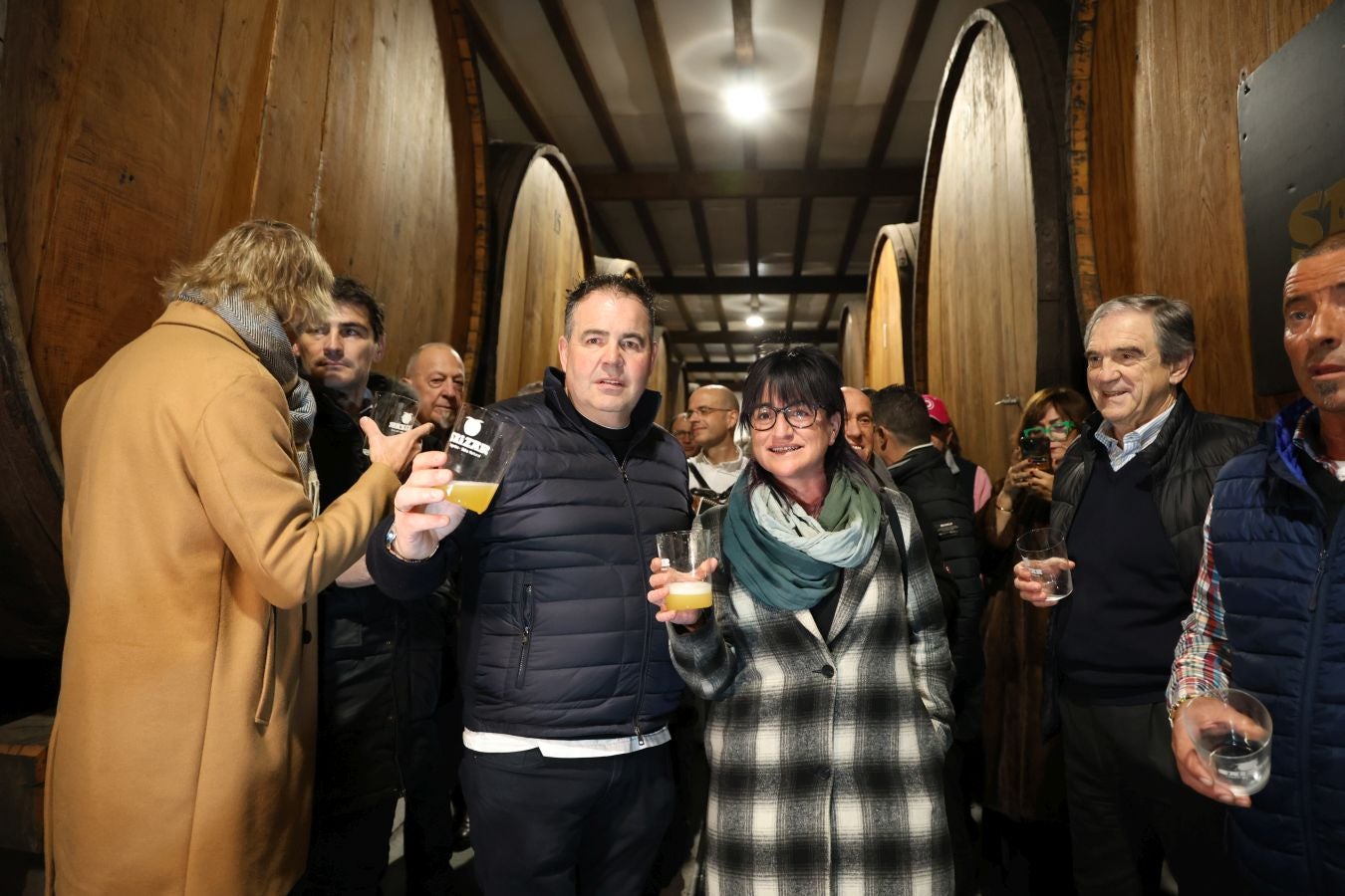 Iker Casillas y Luis Miguel Arconada abren la temporada sidrera