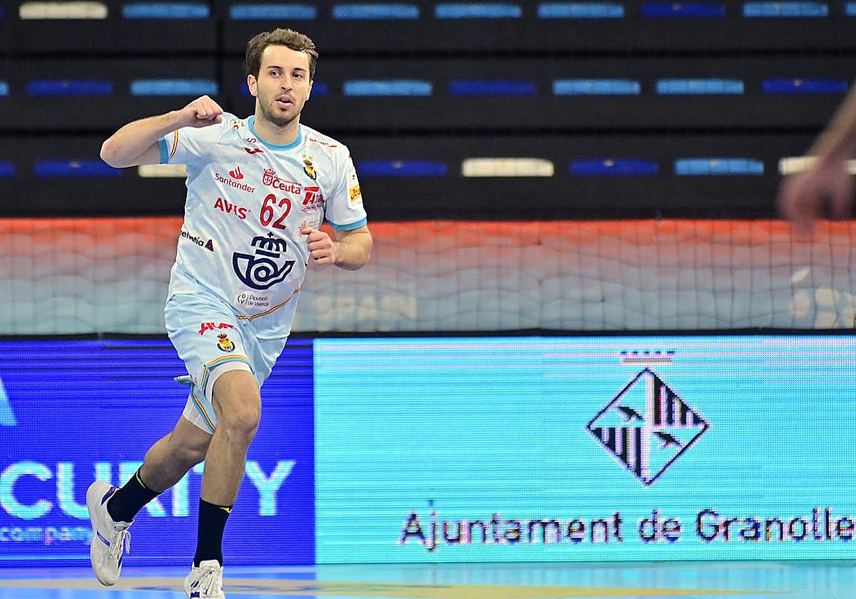 Kauldi Odriozola con la selección española.