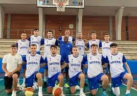Plantilla del equipo de baloncesto de 1ª Nacional Goierri Almacenes Usabiaga.