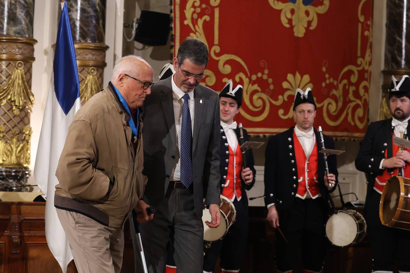 La entrega de Medallas al Mérito Ciudadano, en imágenes