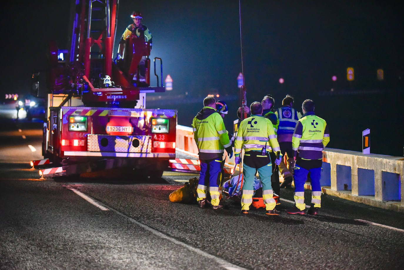 Así fue el rescate del naufragio cerca de Zumaia