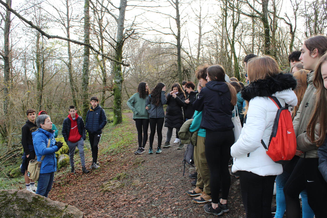 Oianguren institutuko DBH3ko ikasleak ezagutu