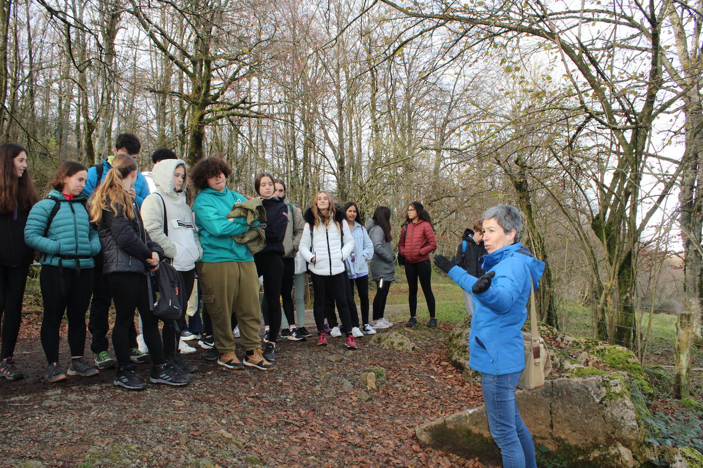 Oianguren institutuko DBH3ko ikasleak ezagutu