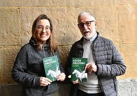 Uxue Razquin eta Josu Zabaleta, 'Azken amazona' itzulpenaren aurkezpenean.