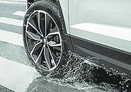 Ajustar la vdelocidad a las condiciones de la carretera es decisivo.