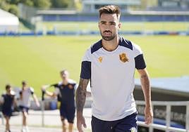 Brais Méndez, en un entrenamiento con la Real.